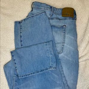 Men’s American Eagle jeans